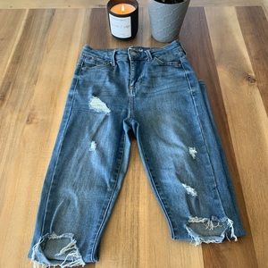 Ripped Skinny Jeans